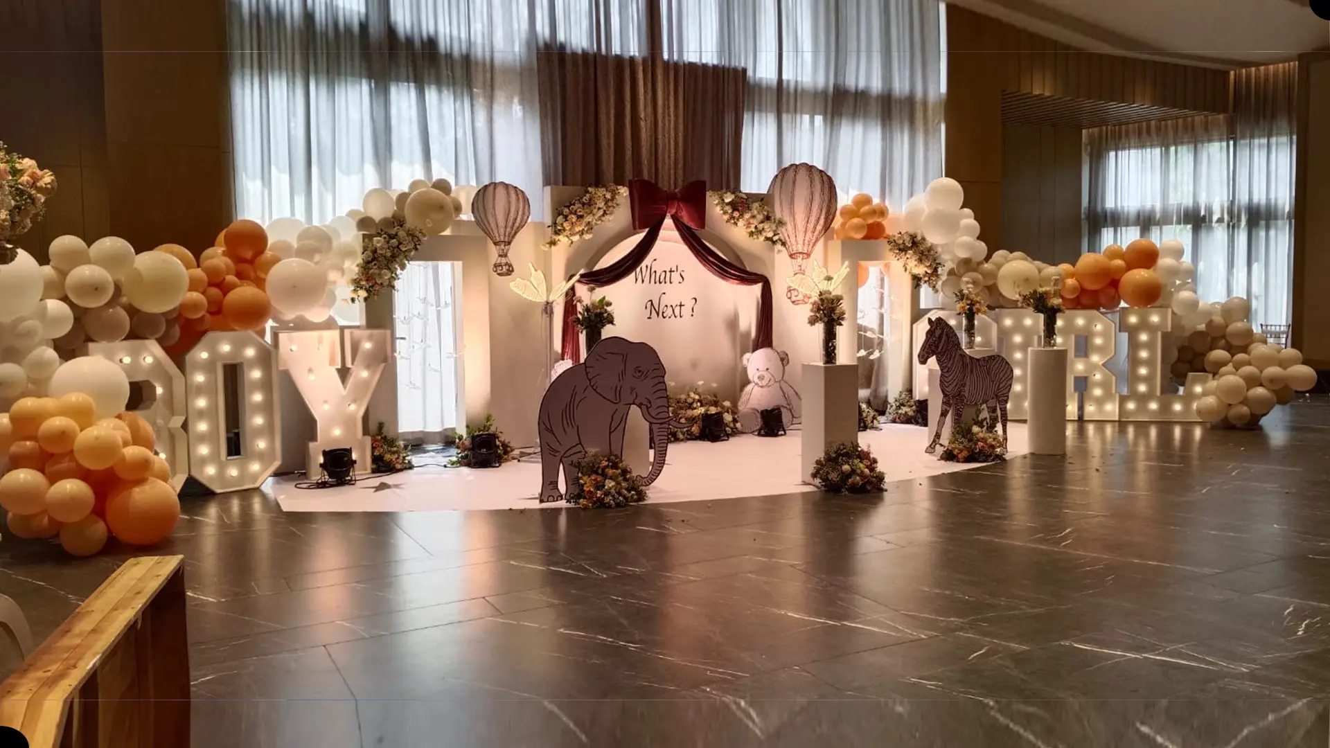 Birthday balloon decoration setup by The Decorations Hub